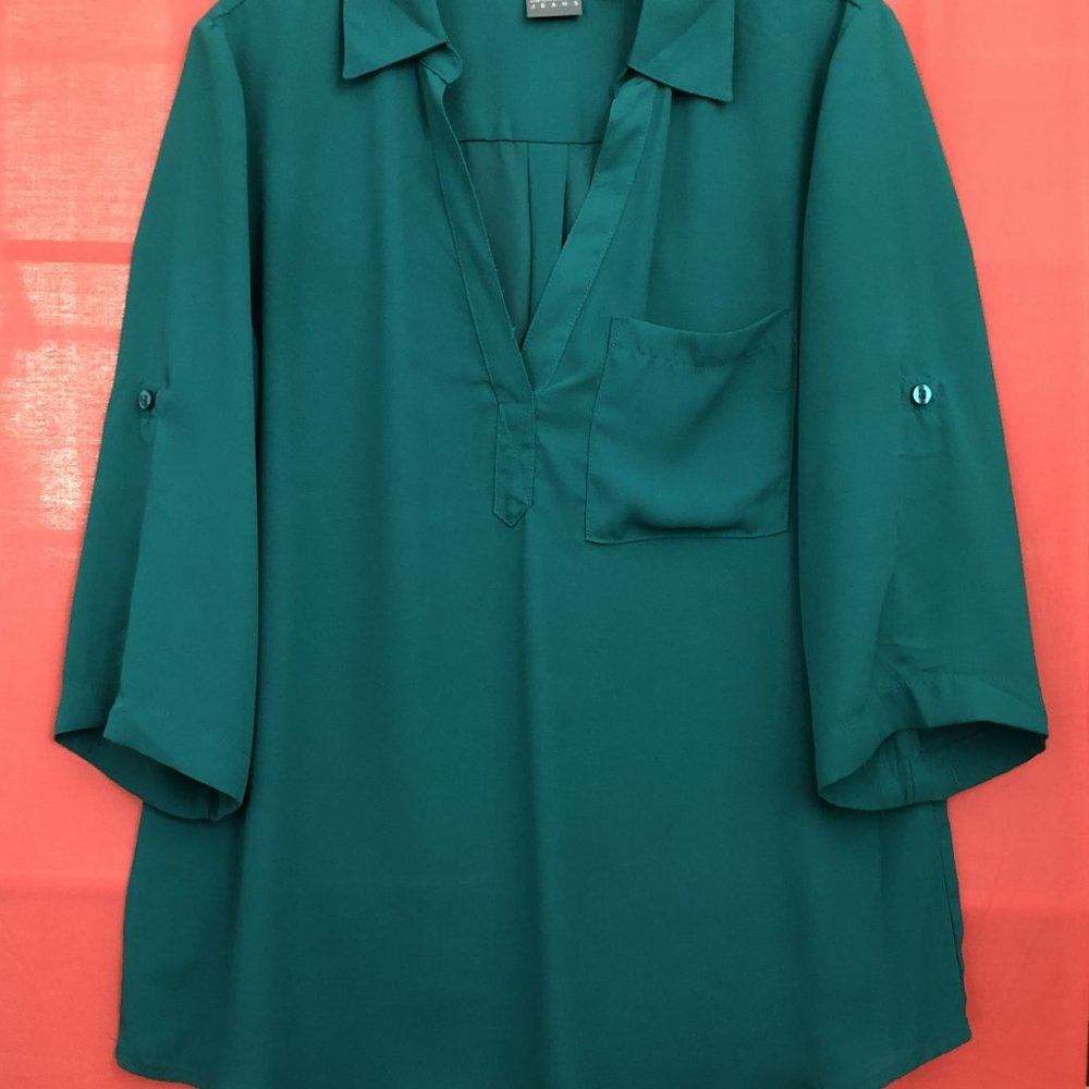 Green Soho NY & Company Jeans Size M tunic with button up sleeves
